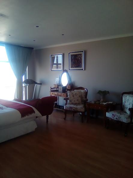5 Bedroom Property for Sale in Myburgh Park Western Cape